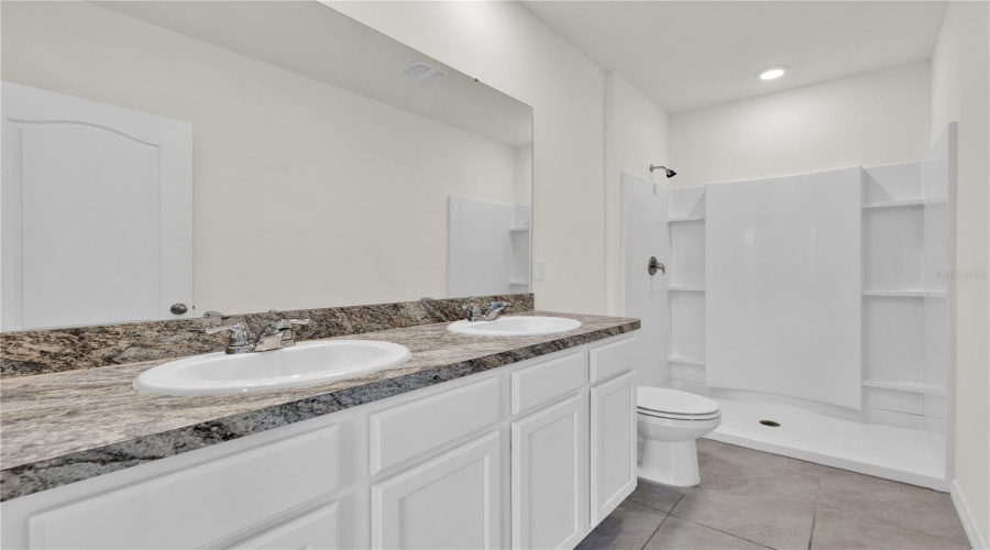 DAVENPORT, Florida 33837, 3 Bedrooms Bedrooms, ,2 BathroomsBathrooms,Residential,For Sale,YELLOW FINCH,0,MFRO6331111