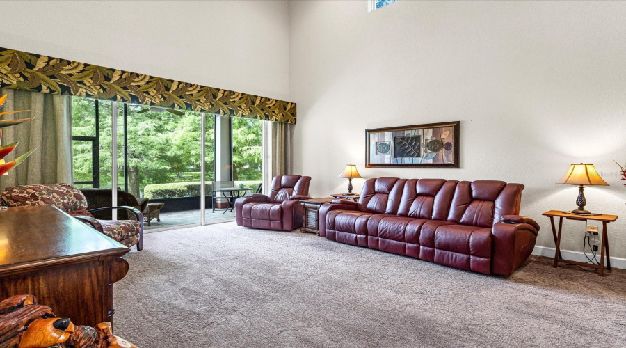 DAVENPORT, Florida 33896, 3 Bedrooms Bedrooms, ,2 BathroomsBathrooms,Residential,For Sale,RIVERDALE,0,MFRO6329992