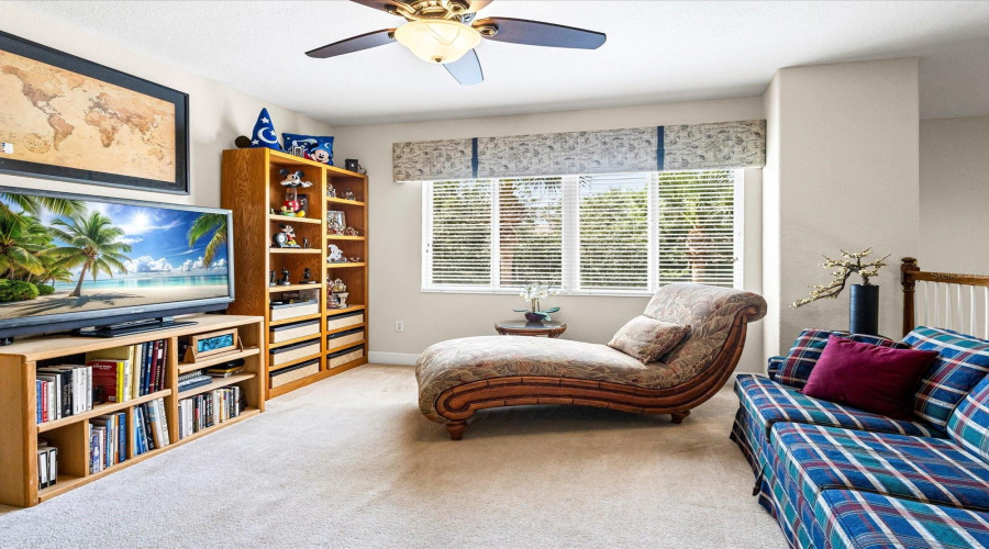DAVENPORT, Florida 33896, 3 Bedrooms Bedrooms, ,2 BathroomsBathrooms,Residential,For Sale,RIVERDALE,0,MFRO6329992