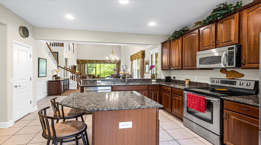 DAVENPORT, Florida 33896, 3 Bedrooms Bedrooms, ,2 BathroomsBathrooms,Residential,For Sale,RIVERDALE,0,MFRO6329992