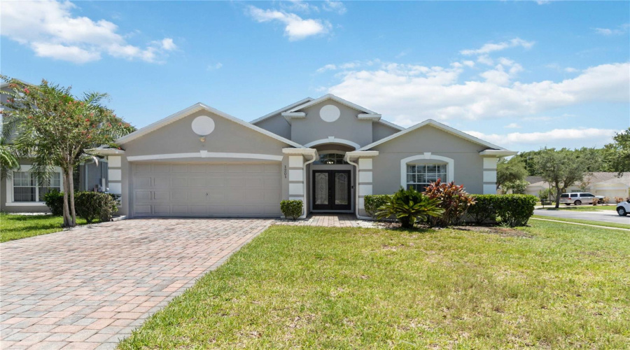 KISSIMMEE, Florida 34746, 3 Bedrooms Bedrooms, ,2 BathroomsBathrooms,Residential,For Sale,CUMBRIAN LAKES,0,MFRR4909643