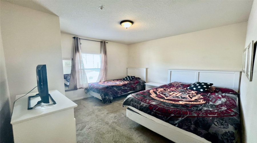 KISSIMMEE, Florida 34746, 3 Bedrooms Bedrooms, ,2 BathroomsBathrooms,Residential,For Sale,EDENSHIRE,0,MFRO6331083