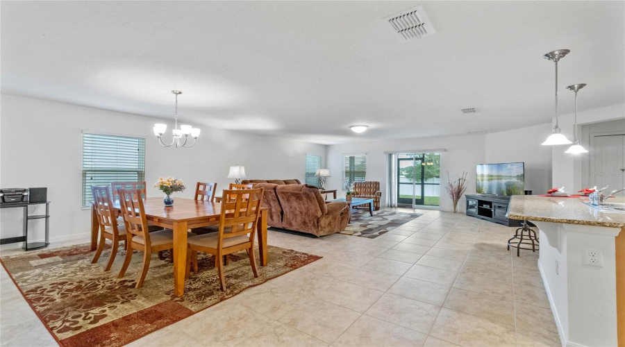 KISSIMMEE, Florida 34746, 4 Bedrooms Bedrooms, ,2 BathroomsBathrooms,Residential,For Sale,EMERALD GREEN,0,MFRO6281425