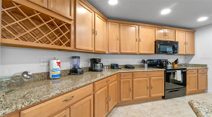 KISSIMMEE, Florida 34746, 4 Bedrooms Bedrooms, ,2 BathroomsBathrooms,Residential,For Sale,EMERALD GREEN,0,MFRO6281425