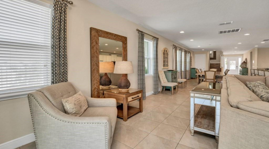 KISSIMMEE, Florida 34747, 8 Bedrooms Bedrooms, ,8 BathroomsBathrooms,Residential,For Sale,FAIRFAX,0,MFRO6331363