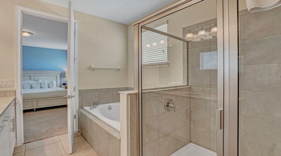 KISSIMMEE, Florida 34747, 8 Bedrooms Bedrooms, ,8 BathroomsBathrooms,Residential,For Sale,FAIRFAX,0,MFRO6331363