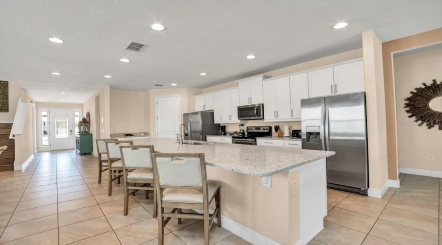 KISSIMMEE, Florida 34747, 8 Bedrooms Bedrooms, ,8 BathroomsBathrooms,Residential,For Sale,FAIRFAX,0,MFRO6331363