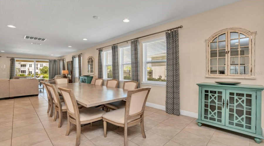 KISSIMMEE, Florida 34747, 8 Bedrooms Bedrooms, ,8 BathroomsBathrooms,Residential,For Sale,FAIRFAX,0,MFRO6331363