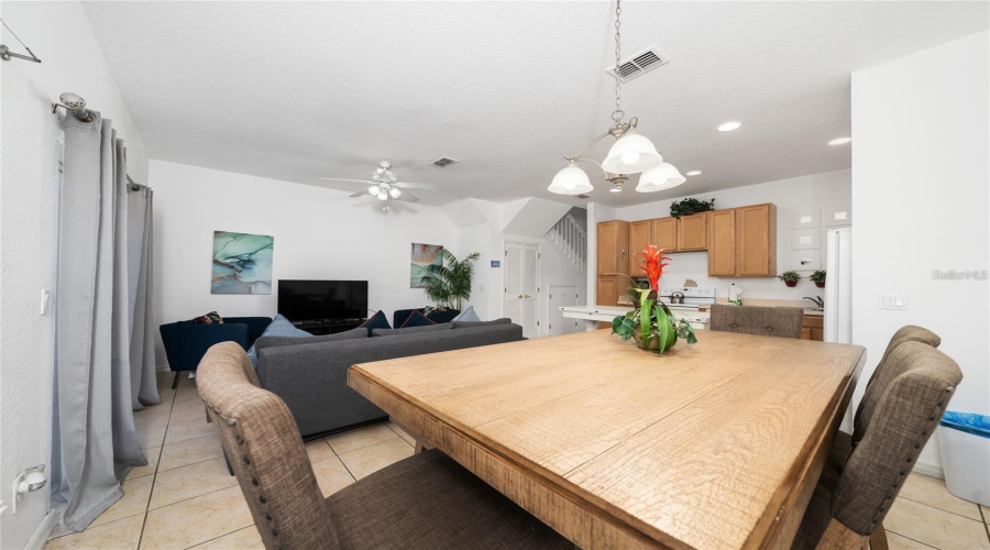 KISSIMMEE, Florida 34746, 4 Bedrooms Bedrooms, ,3 BathroomsBathrooms,Residential,For Sale,CARAVELLE CIR,0,MFRO6331370