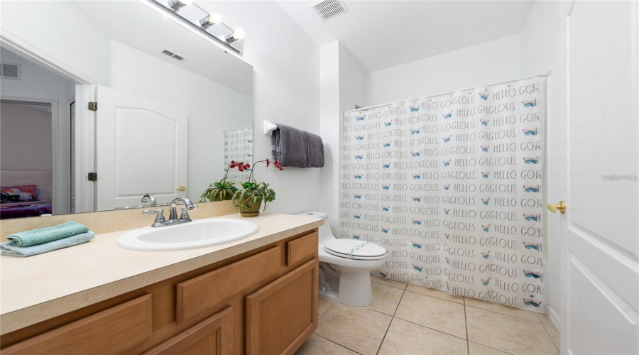 KISSIMMEE, Florida 34746, 4 Bedrooms Bedrooms, ,3 BathroomsBathrooms,Residential,For Sale,CARAVELLE CIR,0,MFRO6331370