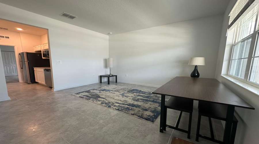Living and dining area of de annex.