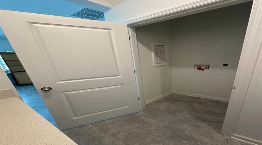 DAVENPORT, Florida 33837, 4 Bedrooms Bedrooms, ,2 BathroomsBathrooms,Residential,For Sale,PUNCH BOWL,0,MFRS5131493