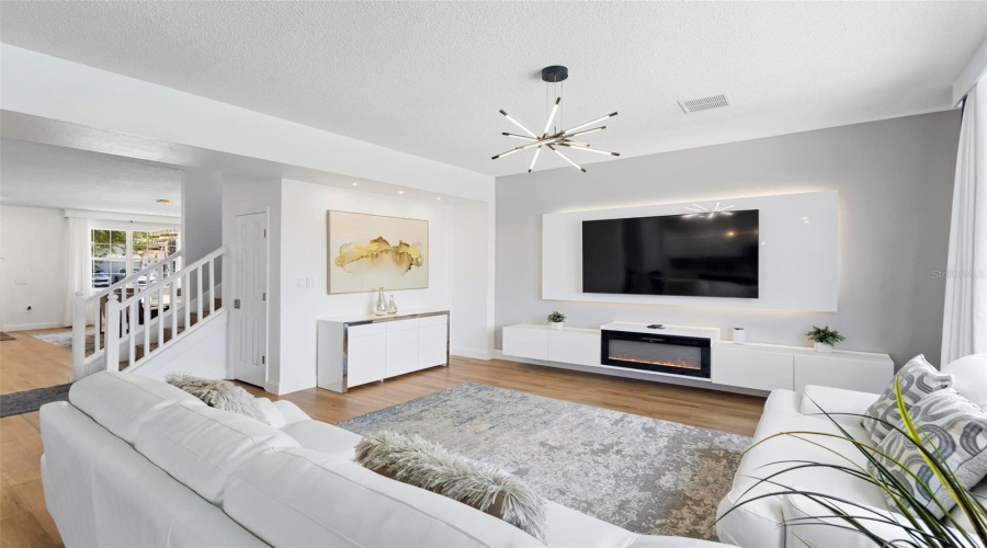 KISSIMMEE, Florida 34746, 6 Bedrooms Bedrooms, ,3 BathroomsBathrooms,Residential,For Sale,PHILADELPHIA,0,MFRO6190343