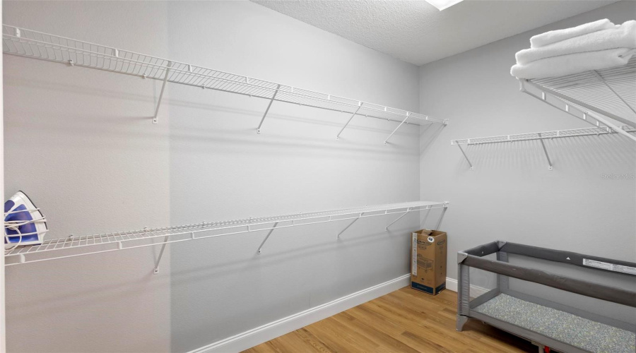 KISSIMMEE, Florida 34746, 6 Bedrooms Bedrooms, ,3 BathroomsBathrooms,Residential,For Sale,PHILADELPHIA,0,MFRO6190343
