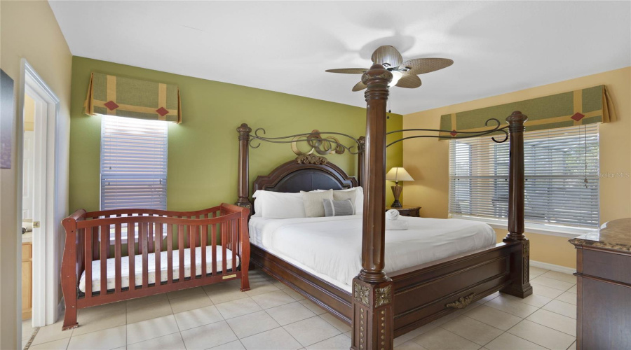 DAVENPORT, Florida 33837, 6 Bedrooms Bedrooms, ,5 BathroomsBathrooms,Residential,For Sale,RUBINO,0,MFRG5090306