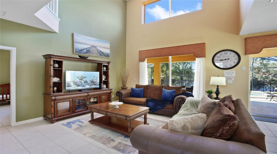 DAVENPORT, Florida 33837, 6 Bedrooms Bedrooms, ,5 BathroomsBathrooms,Residential,For Sale,RUBINO,0,MFRG5090306