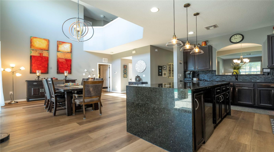 KISSIMMEE, Florida 34746, 6 Bedrooms Bedrooms, ,5 BathroomsBathrooms,Residential,For Sale,DHARMA,0,MFRO6320812