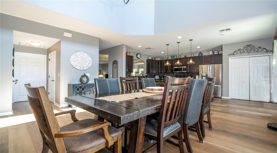 KISSIMMEE, Florida 34746, 6 Bedrooms Bedrooms, ,5 BathroomsBathrooms,Residential,For Sale,DHARMA,0,MFRO6320812