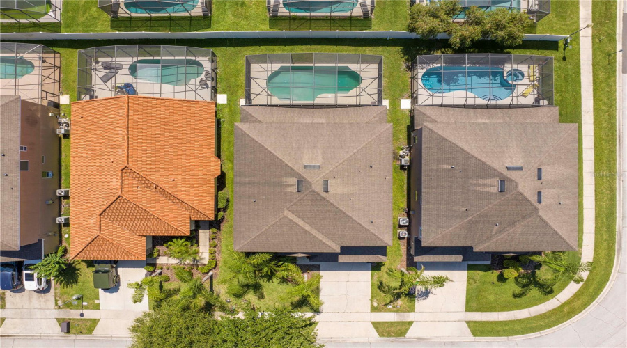 KISSIMMEE, Florida 34746, 6 Bedrooms Bedrooms, ,5 BathroomsBathrooms,Residential,For Sale,DHARMA,0,MFRO6320812