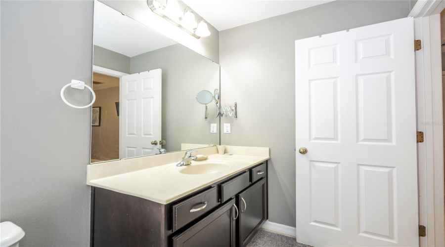 KISSIMMEE, Florida 34746, 6 Bedrooms Bedrooms, ,5 BathroomsBathrooms,Residential,For Sale,DHARMA,0,MFRO6320812