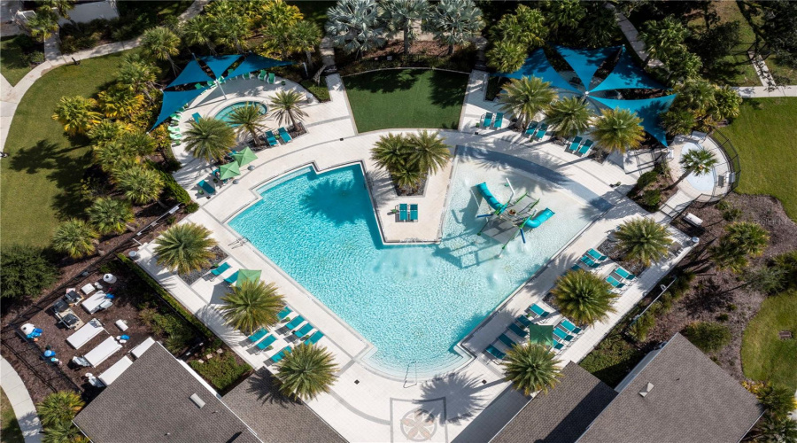 KISSIMMEE, Florida 34746, 6 Bedrooms Bedrooms, ,5 BathroomsBathrooms,Residential,For Sale,DHARMA,0,MFRO6320812