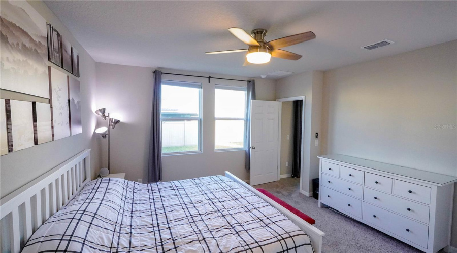 DAVENPORT, Florida 33897, 4 Bedrooms Bedrooms, ,2 BathroomsBathrooms,Residential,For Sale,BELLA VISTA,0,MFRO6331067