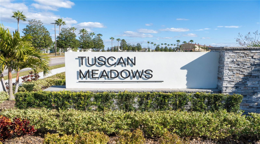 DAVENPORT, Florida 33897, 4 Bedrooms Bedrooms, ,2 BathroomsBathrooms,Residential,For Sale,BELLA VISTA,0,MFRO6331067