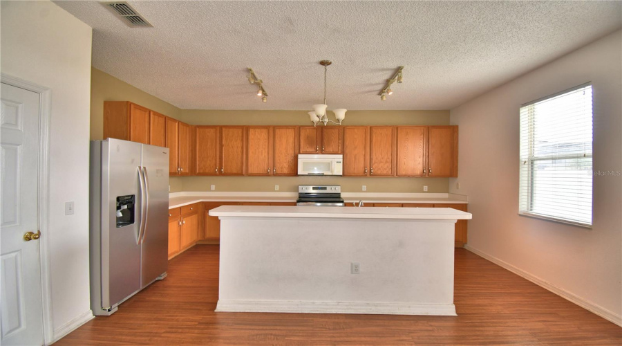 DAVENPORT, Florida 33897, 5 Bedrooms Bedrooms, ,3 BathroomsBathrooms,Residential,For Sale,CANNA,0,MFRP4934573