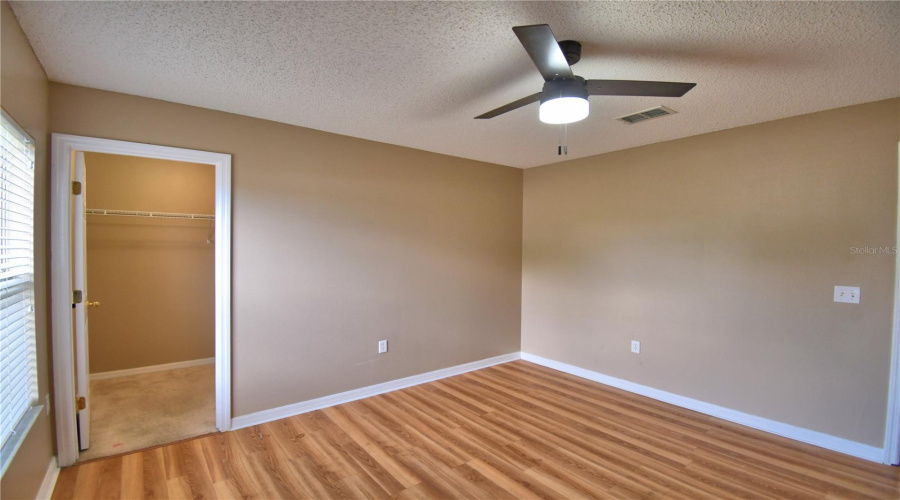 DAVENPORT, Florida 33897, 5 Bedrooms Bedrooms, ,3 BathroomsBathrooms,Residential,For Sale,CANNA,0,MFRP4934573