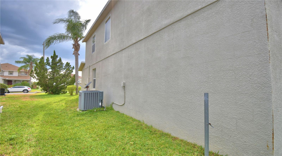 DAVENPORT, Florida 33897, 5 Bedrooms Bedrooms, ,3 BathroomsBathrooms,Residential,For Sale,CANNA,0,MFRP4934573