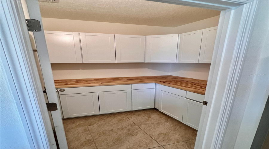 DAVENPORT, Florida 33837, 4 Bedrooms Bedrooms, ,2 BathroomsBathrooms,Residential,For Sale,NOBLE AVENUE,0,MFRS5131792