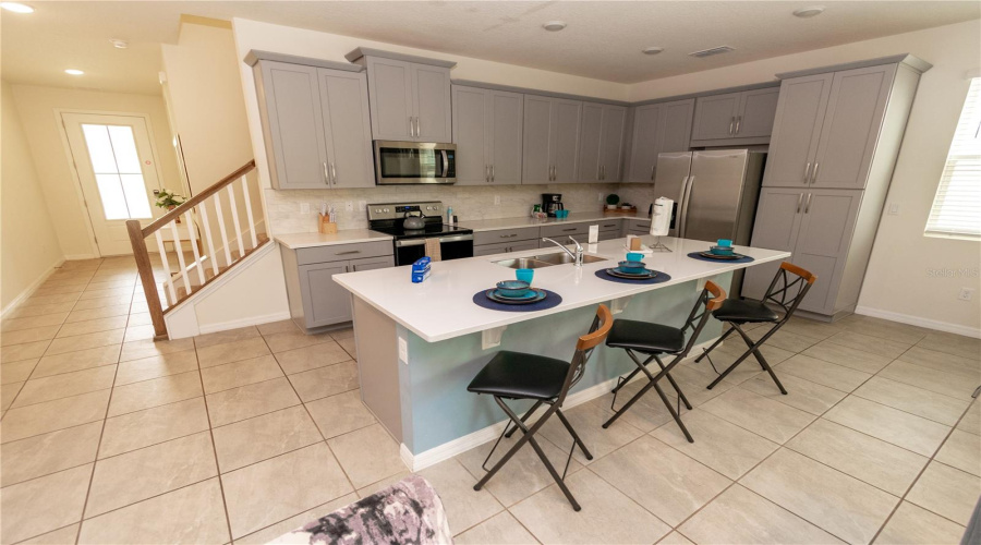 KISSIMMEE, Florida 34747, 5 Bedrooms Bedrooms, ,4 BathroomsBathrooms,Residential,For Sale,TROPICAL PALMS,0,MFRS5131346