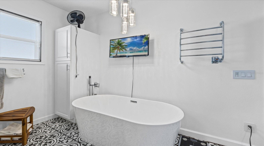 DAVENPORT, Florida 33837, 3 Bedrooms Bedrooms, ,2 BathroomsBathrooms,Residential,For Sale,COTSWOLD,0,MFRO6314959