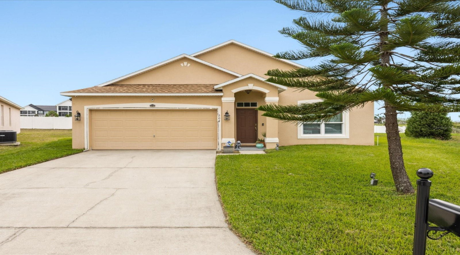 DAVENPORT, Florida 33837, 3 Bedrooms Bedrooms, ,2 BathroomsBathrooms,Residential,For Sale,COTSWOLD,0,MFRO6314959