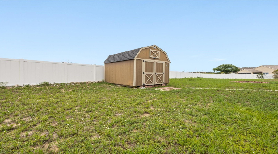 DAVENPORT, Florida 33837, 3 Bedrooms Bedrooms, ,2 BathroomsBathrooms,Residential,For Sale,COTSWOLD,0,MFRO6314959