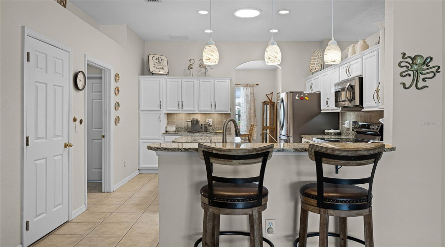 DAVENPORT, Florida 33897, 4 Bedrooms Bedrooms, ,2 BathroomsBathrooms,Residential,For Sale,CHURCHILL PARK,0,MFRS5131814