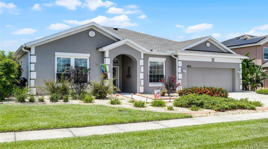 DAVENPORT, Florida 33897, 4 Bedrooms Bedrooms, ,2 BathroomsBathrooms,Residential,For Sale,CHURCHILL PARK,0,MFRS5131814