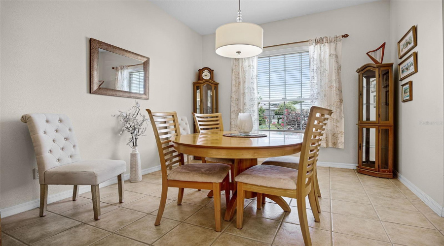 DAVENPORT, Florida 33897, 4 Bedrooms Bedrooms, ,2 BathroomsBathrooms,Residential,For Sale,CHURCHILL PARK,0,MFRS5131814