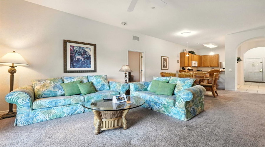 DAVENPORT, Florida 33897, 3 Bedrooms Bedrooms, ,2 BathroomsBathrooms,Residential,For Sale,GRAN BAHAMA,0,MFRS5130834