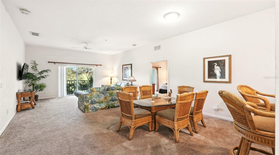 DAVENPORT, Florida 33897, 3 Bedrooms Bedrooms, ,2 BathroomsBathrooms,Residential,For Sale,GRAN BAHAMA,0,MFRS5130834