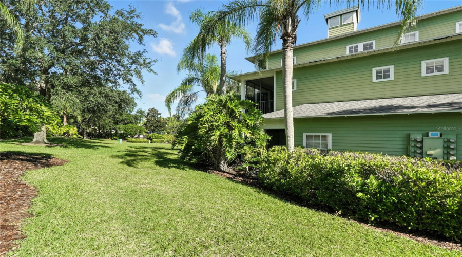 DAVENPORT, Florida 33897, 3 Bedrooms Bedrooms, ,2 BathroomsBathrooms,Residential,For Sale,GRAN BAHAMA,0,MFRS5130834