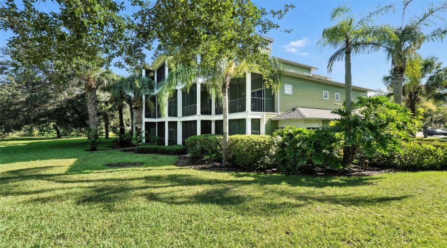 DAVENPORT, Florida 33897, 3 Bedrooms Bedrooms, ,2 BathroomsBathrooms,Residential,For Sale,GRAN BAHAMA,0,MFRS5130834