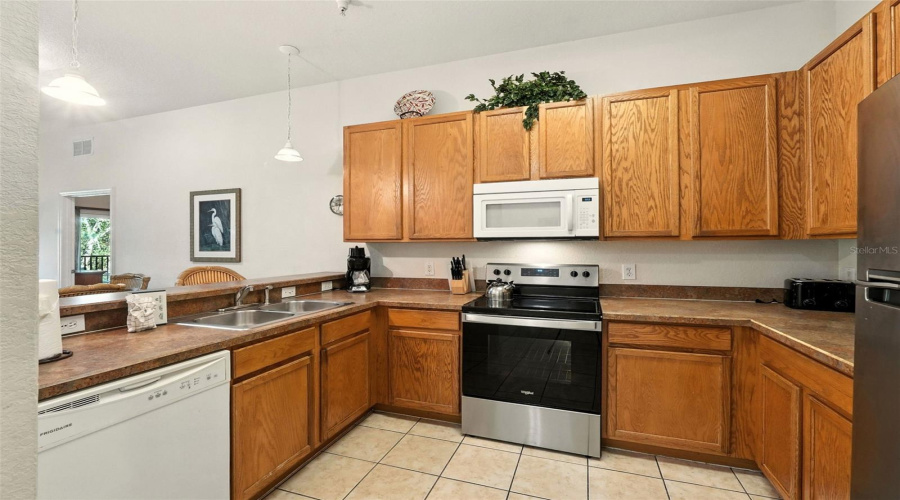 DAVENPORT, Florida 33897, 3 Bedrooms Bedrooms, ,2 BathroomsBathrooms,Residential,For Sale,GRAN BAHAMA,0,MFRS5130834
