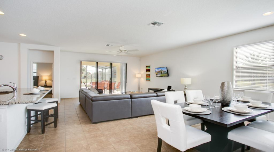 DAVENPORT, Florida 33837, 4 Bedrooms Bedrooms, ,3 BathroomsBathrooms,Residential,For Sale,ROSEMONT,0,MFRS5131845