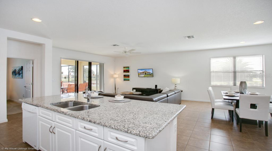 DAVENPORT, Florida 33837, 4 Bedrooms Bedrooms, ,3 BathroomsBathrooms,Residential,For Sale,ROSEMONT,0,MFRS5131845