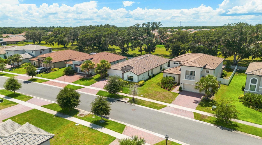 KISSIMMEE, Florida 34746, 4 Bedrooms Bedrooms, ,3 BathroomsBathrooms,Residential,For Sale,ROSE MALLOW,0,MFRO6331457