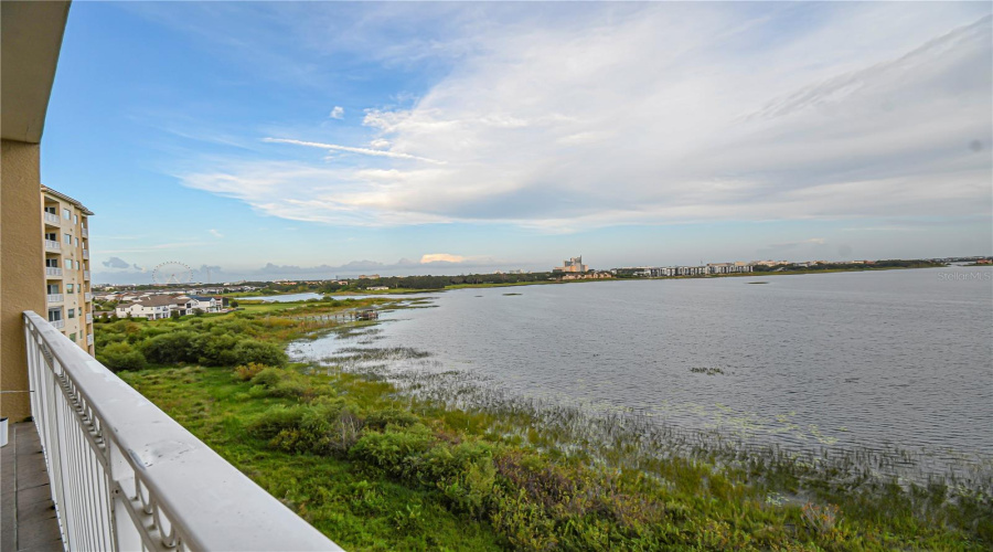 ORLANDO, Florida 32836, 3 Bedrooms Bedrooms, ,2 BathroomsBathrooms,Residential,For Sale,THE ESPLANADE,0,MFRO6331463