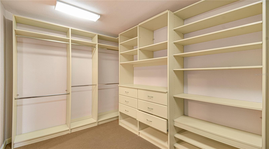 ORLANDO, Florida 32836, 3 Bedrooms Bedrooms, ,2 BathroomsBathrooms,Residential,For Sale,THE ESPLANADE,0,MFRO6331463