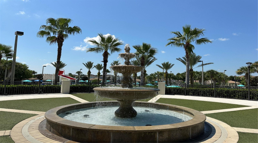 DAVENPORT, Florida 33896, 2 Bedrooms Bedrooms, ,2 BathroomsBathrooms,Residential,For Sale,QUAKER RIDGE,0,MFRO6331701