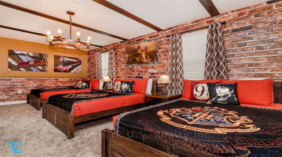 DAVENPORT, Florida 33896, 8 Bedrooms Bedrooms, ,5 BathroomsBathrooms,Residential,For Sale,MAIDSTONE,0,MFRO6330079